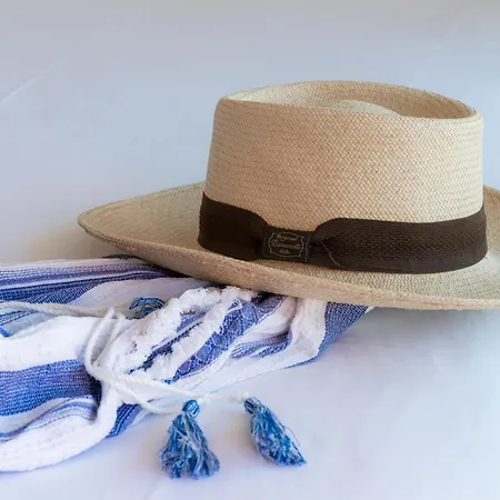 Universal Neptuno - Adults Only 4*