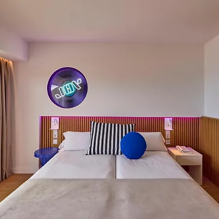 Universal Neptuno - Adults Only 4*