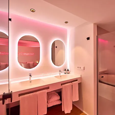 Universal Neptuno - Adults Only Hotell