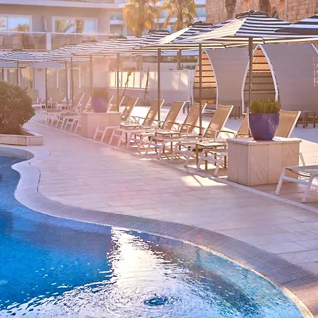 Universal Neptuno - Adults Only 4*