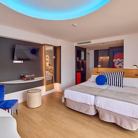 Universal Neptuno (adults Only) 4*